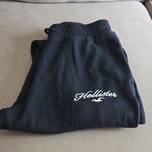 Hollister Ultra High Rise Classic Black Sweatpants